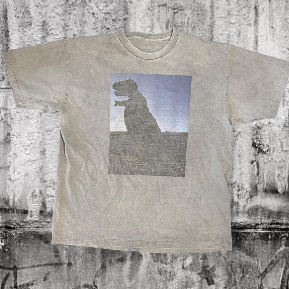 Edward Scissorhands T. Rex Topiary Movie Graphic T-Shirt Gray XL